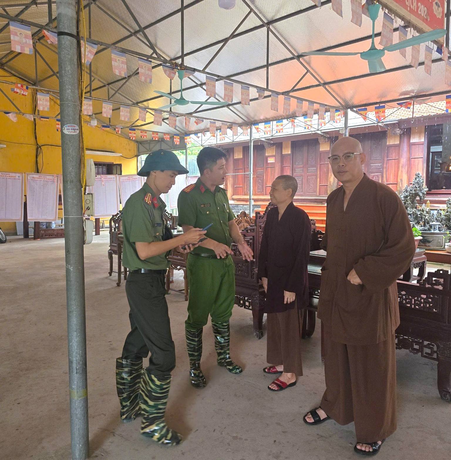 anh tin bai